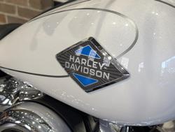 2025 Harley-Davidson Heritage Classic 117 (FLHC) Softail White
