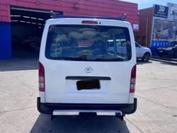 2017 Toyota Hiace KDH201R French Vanilla
