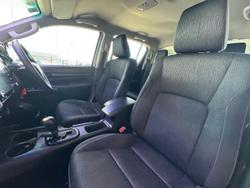 2021 Toyota
Hilux SR Hi-Rider