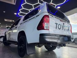 2021 Toyota
Hilux SR Hi-Rider