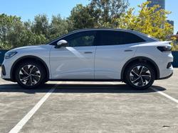 2025 Volkswagen ID.5 Pro