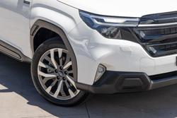 2025 Subaru Forester Hybrid Touring S6 MY26 AWD Crystal White