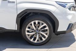 2025 Subaru Forester Hybrid Touring S6 MY26 AWD Crystal White