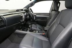 2025 Toyota Hilux Rogue 48V