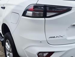 2021 Isuzu MU-X LS-M