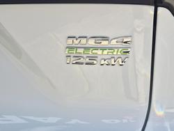 2024 MG MG4 Excite 51 125kW MEH32 MY25 Dover White