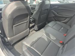 2024 MG MG5 Essence MY24 Dover White