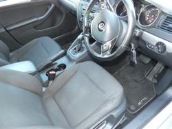 2015 Volkswagen
Jetta 118TSI Trendline