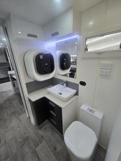 2021 New Age Caravans Big Red