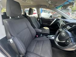 2013 Toyota
Corolla Ascent