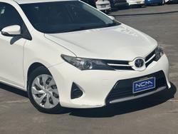 2013 Toyota
Corolla Ascent