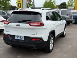 2017 Jeep
Cherokee Longitude