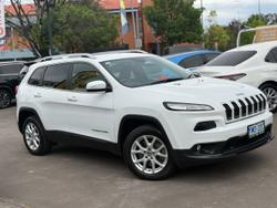 2017 Jeep
Cherokee Longitude