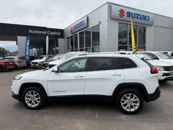 2017 Jeep
Cherokee Longitude