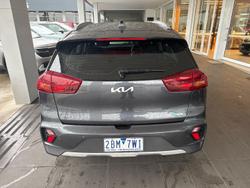 2021 Kia Niro Hybrid Sport