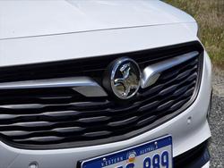 2020 Holden Commodore RS