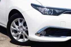 2017 Toyota
Corolla Ascent Sport