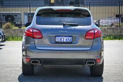 2014 Porsche
                Cayenne Diesel