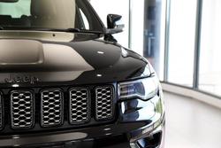 2020 Jeep Grand Cherokee Night Eagle