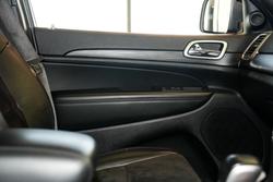 2020 Jeep Grand Cherokee Night Eagle