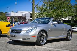 2005 Lexus
                SC 430