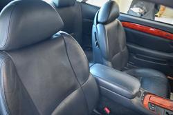 2005 Lexus
                SC 430