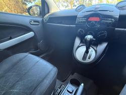 2012 Mazda 2 Neo DE Series 2 MY12 Crystal White Pearl