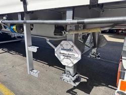 2018 Vawdrey
                St3 36 Pallet Sd B Doube 2.84 Side Aperture 