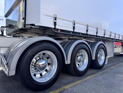 2018 Vawdrey
                St3 36 Pallet Sd B Doube 2.84 Side Aperture 