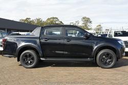 2025 Isuzu D-MAX X-TERRAIN
