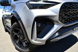 2025 Isuzu MU-X X-TERRAIN