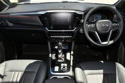 2025 Isuzu MU-X X-TERRAIN