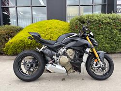 Ducati Streetfighter V4 S