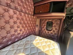 2014 Kenworth
K200, Cummins E5, 18Sp, 97T Rated,