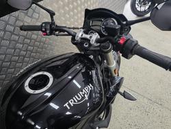 2019 Triumph STREET TRIPLE S 660 LAMS BLACK