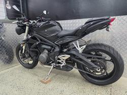 2019 Triumph STREET TRIPLE S 660 LAMS BLACK