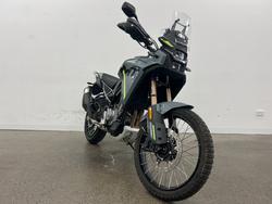 2024 CFMOTO 450 MT Grey