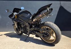 2010 Yamaha YZF-R1 BLACK
