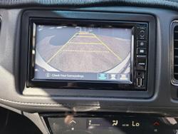 2018 Honda
                HR-V VTi-S