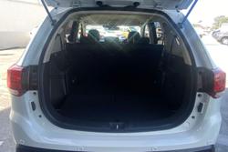 2019 Mitsubishi Outlander LS