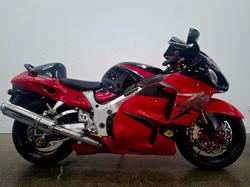 Suzuki GSX1300R (hayabusa)