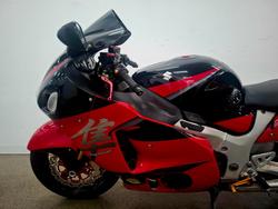 2005 Suzuki GSX1300R (HAYABUSA) Red