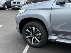 2016 Mitsubishi Pajero Sport Exceed