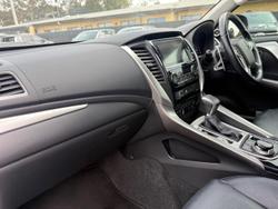 2016 Mitsubishi Pajero Sport Exceed