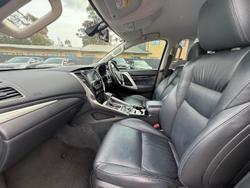 2016 Mitsubishi
                Pajero Sport Exceed