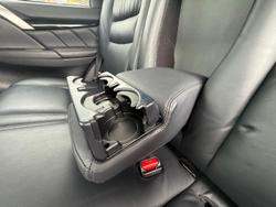 2016 Mitsubishi
                Pajero Sport Exceed