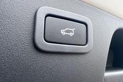 2021 Jaguar E-PACE P250 R-Dynamic SE