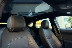 2021 Jaguar E-PACE P250 R-Dynamic SE