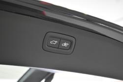 2025 Volvo XC90 Ultra B5 Bright