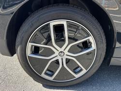 2024 MG MG4 Essence 64 150kW MEH32 MY24 Black Pearl